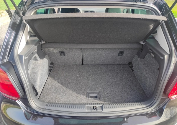 Volkswagen Polo cena 27300 przebieg: 136031, rok produkcji 2011 z Ropczyce małe 79